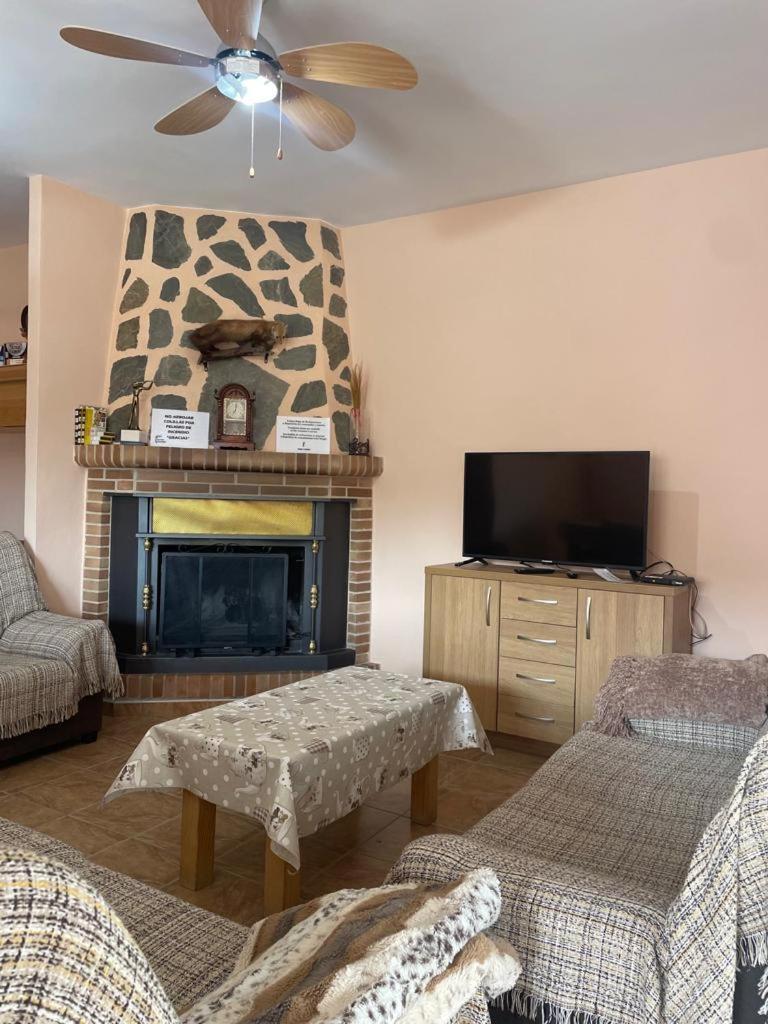 Casa Rural Puente Del Segura Елче де ла Сиера Екстериор снимка